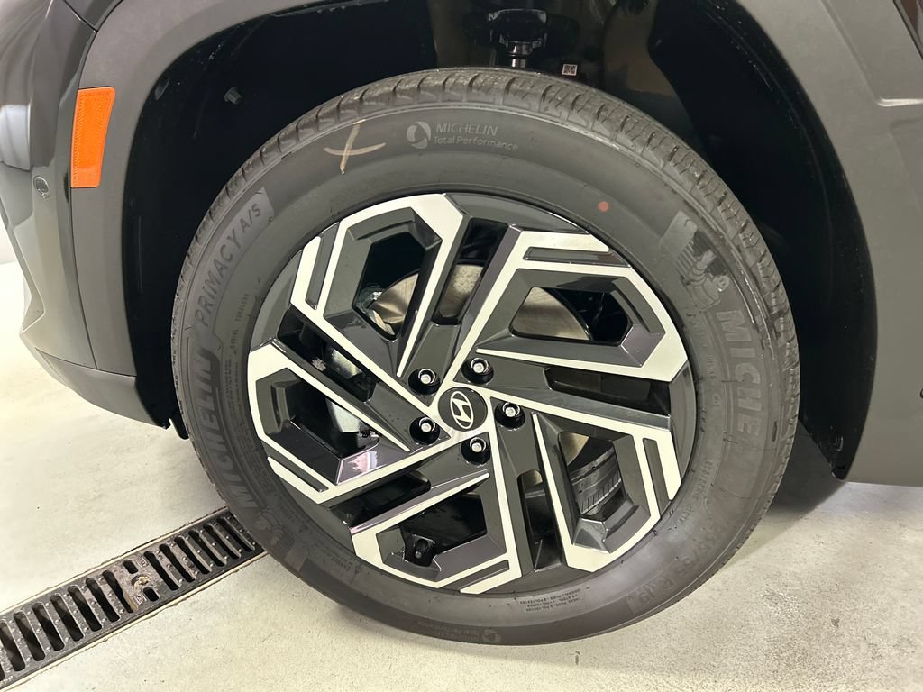 New 2026 Hyundai Tucson Limited AWD/4WD image 9