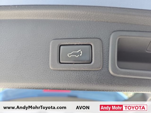 Used 2015 Subaru Forester 2.5i Limited AWD/4WD image 30