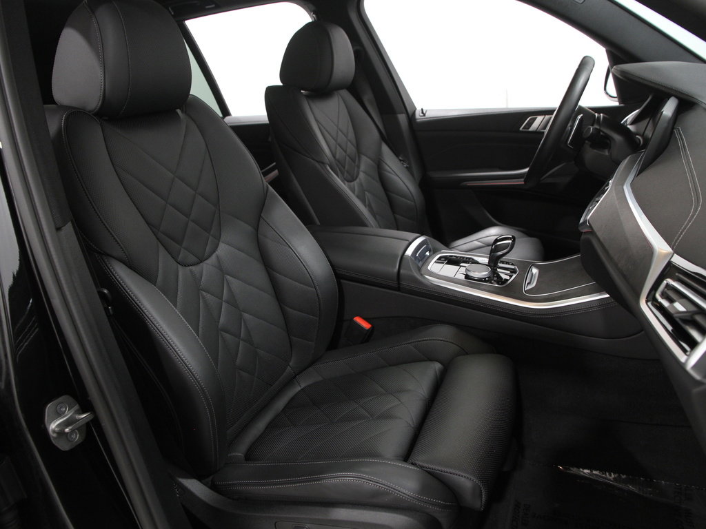 Used 2023 BMW X5 xDrive40i w/ M Sport Package image 18