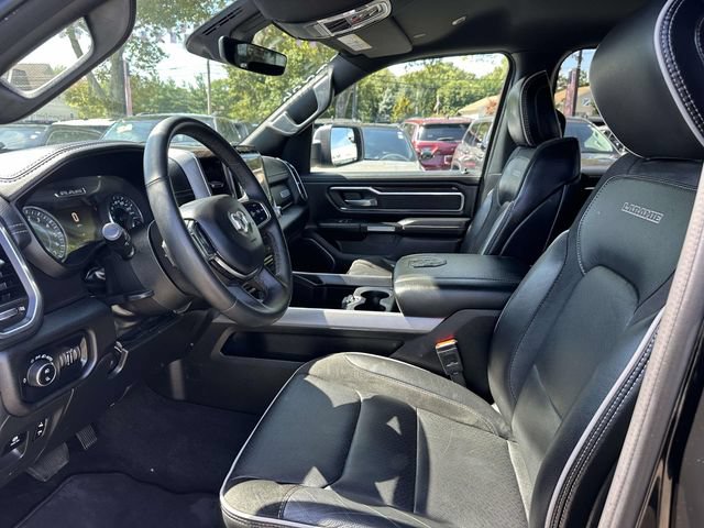 Used 2025 RAM 1500 Laramie AWD/4WD image 9