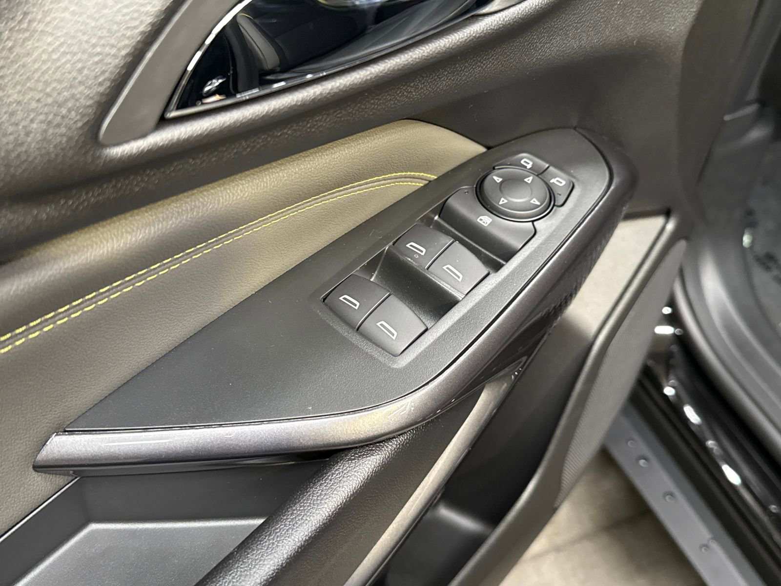 New 2026 Chevrolet Trax ACTIV w/ Sunroof Package image 22