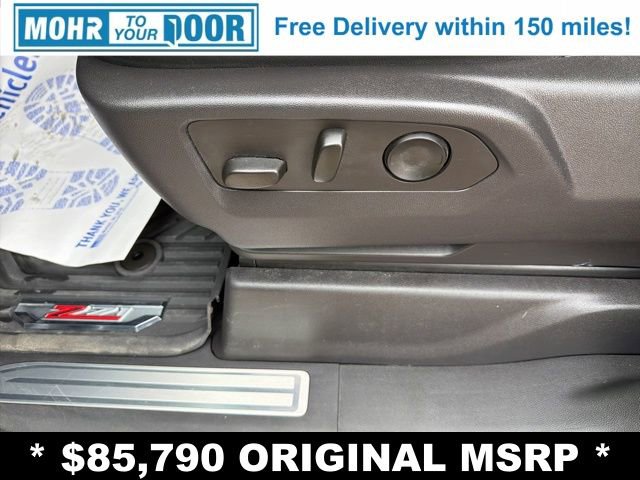 Used 2025 Chevrolet Silverado 3500 LTZ w/ LTZ Plus Package image 15