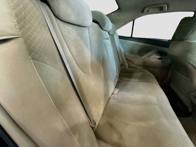 Used 2009 Toyota Camry LE FWD image 23