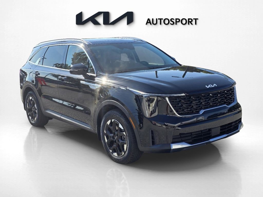 Certified 2025 Kia Sorento S w/ Panoramic Sunroof Package image 3