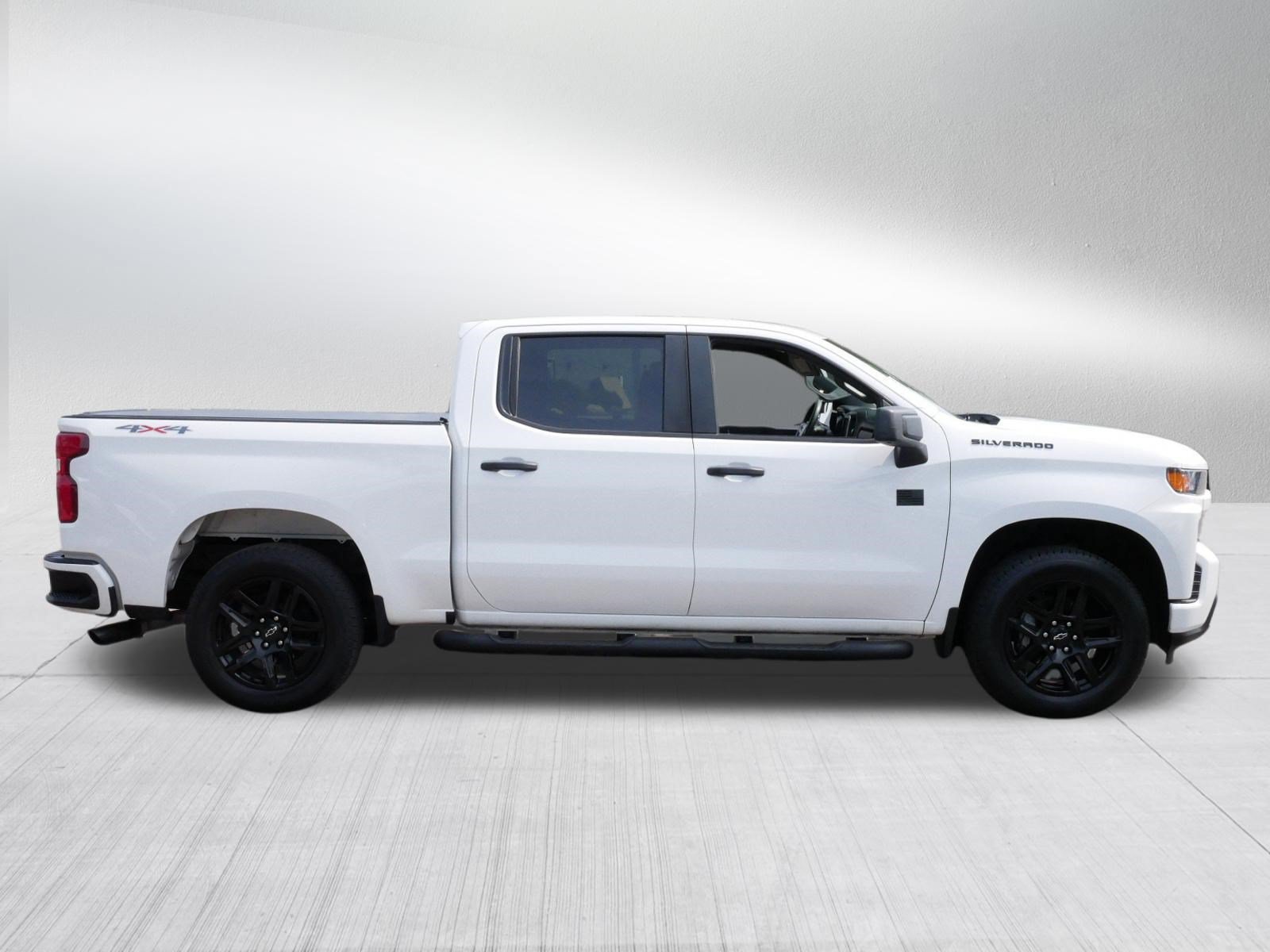 Used 2022 Chevrolet Silverado 1500 Custom w/ Rally Edition AWD/4WD image 8