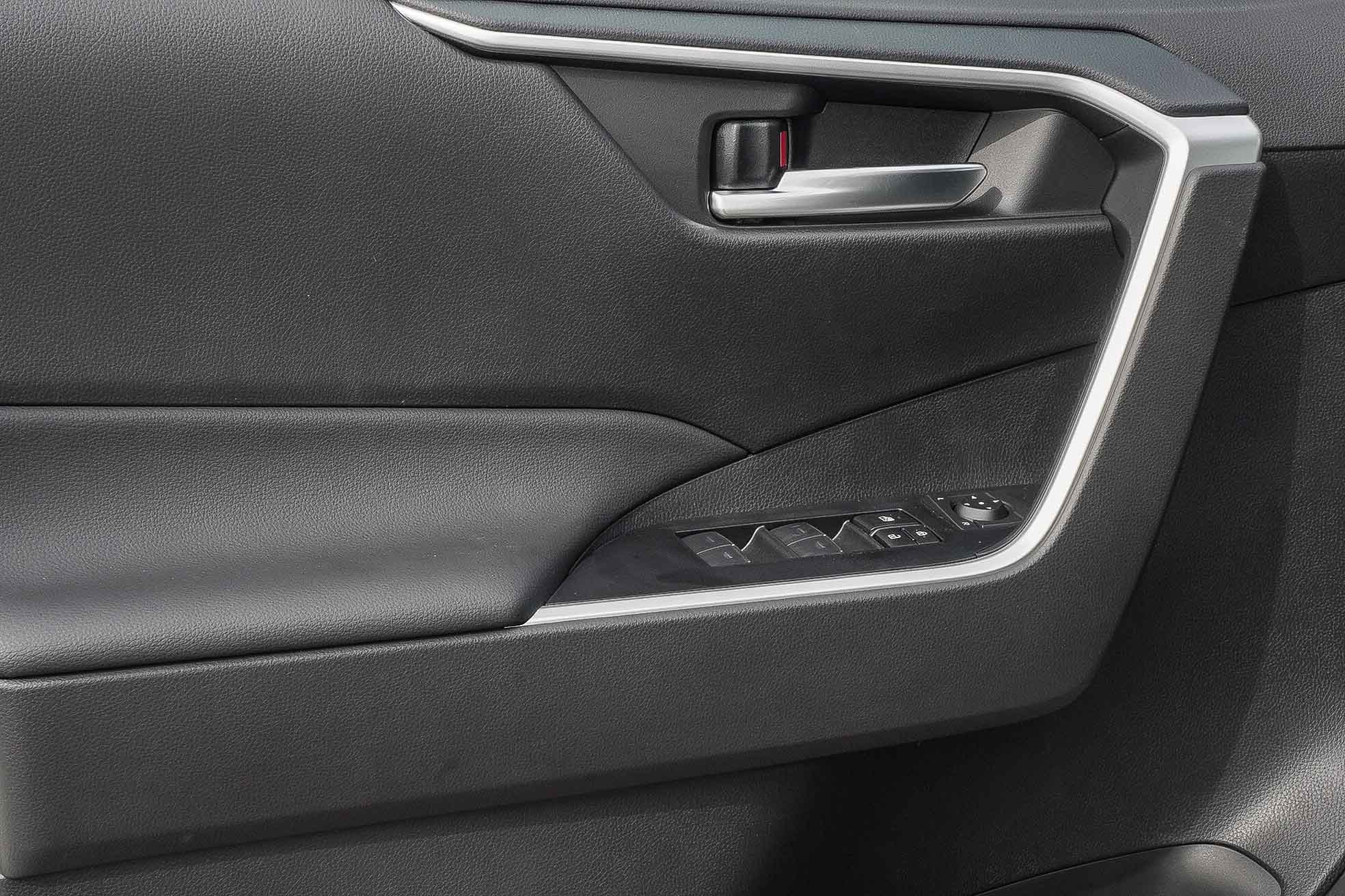 New 2025 Toyota RAV4 XLE image 21