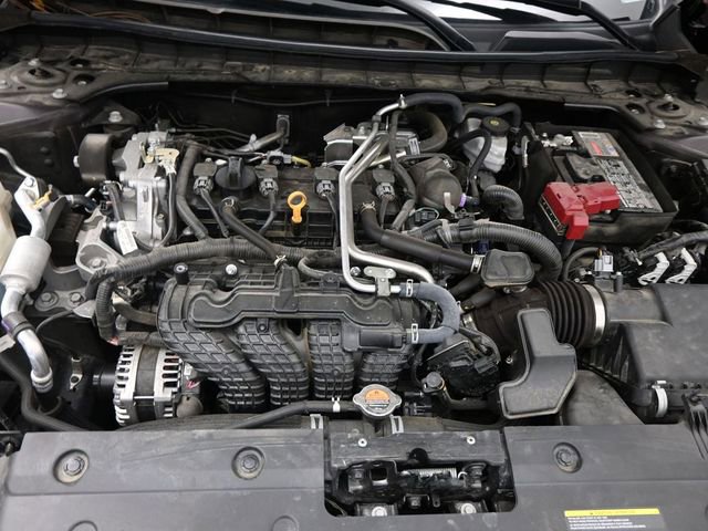 Used 2025 Nissan Altima 2.5 SV image 29