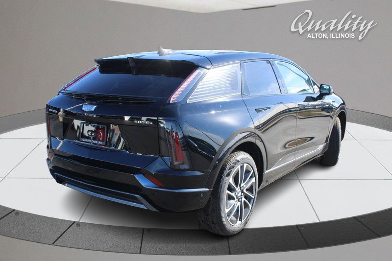 New 2026 Cadillac Optiq Sport 2 image 3