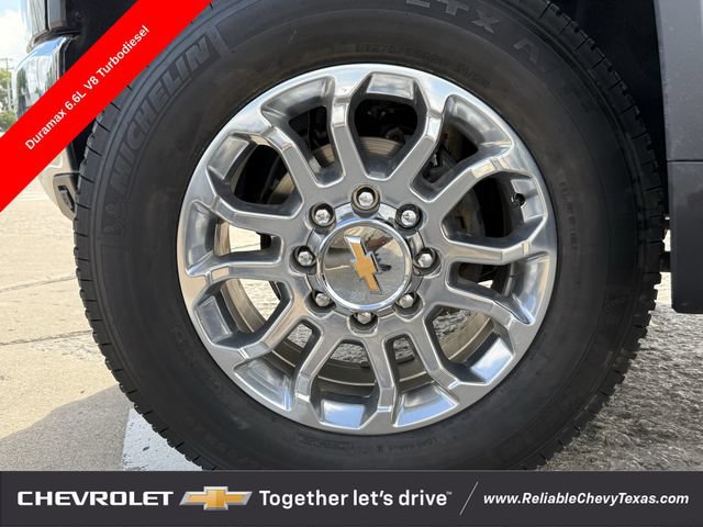Used 2025 Chevrolet Silverado 2500 LTZ w/ LTZ Texas Edition AWD/4WD image 10