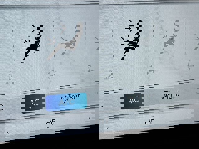 New 2025 Jeep Wrangler Unlimited Rubicon w/ Technology Group image 23