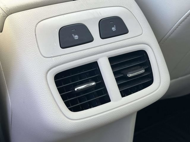 Used 2023 Buick Envision Avenir AWD/4WD image 20