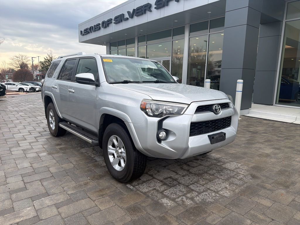 Used 2017 Toyota 4Runner SR5 image 4
