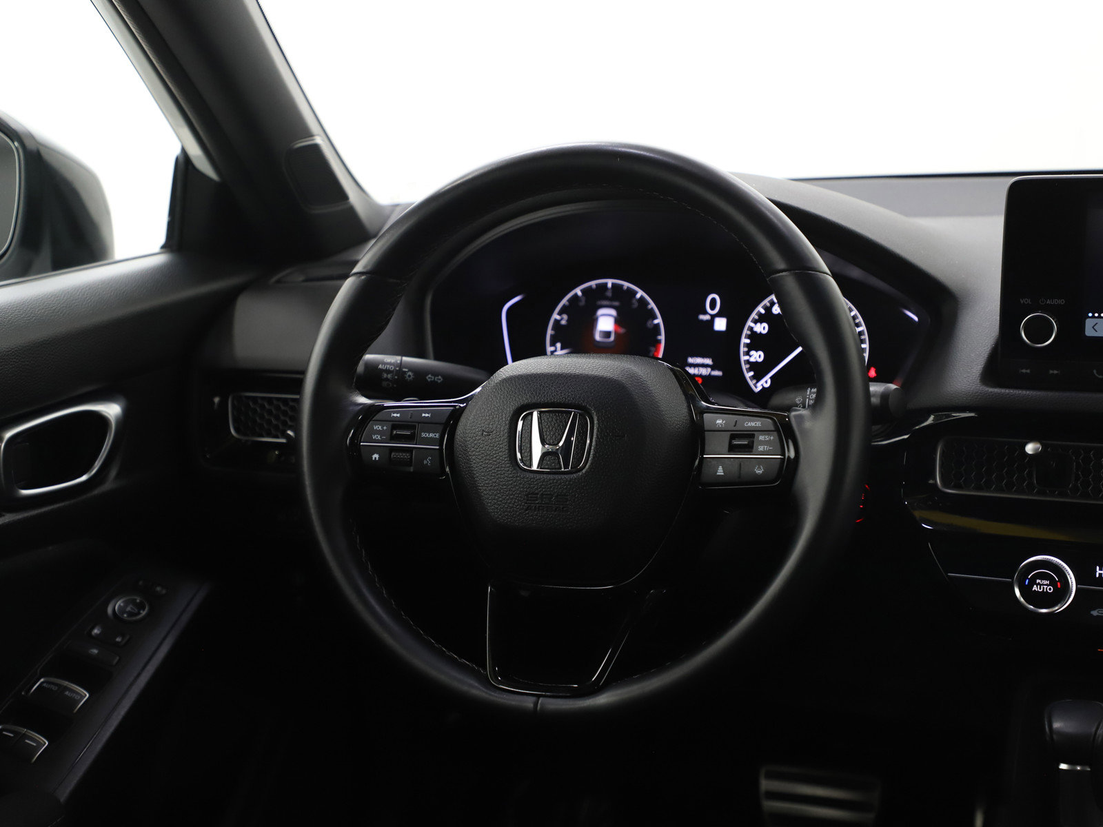 Used 2022 Honda Civic Sport image 14