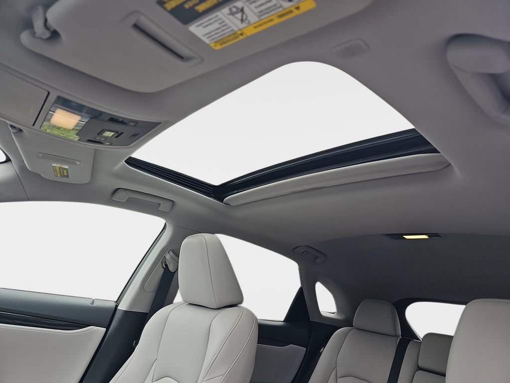 Certified 2020 Lexus RX 450h AWD w/ 3500 lbs Tow Prep Package image 32