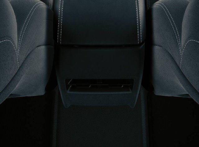 New 2027 Jeep Cherokee Laredo AWD/4WD image 4