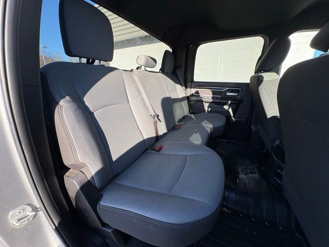 Used 2024 RAM 3500 Big Horn image 24