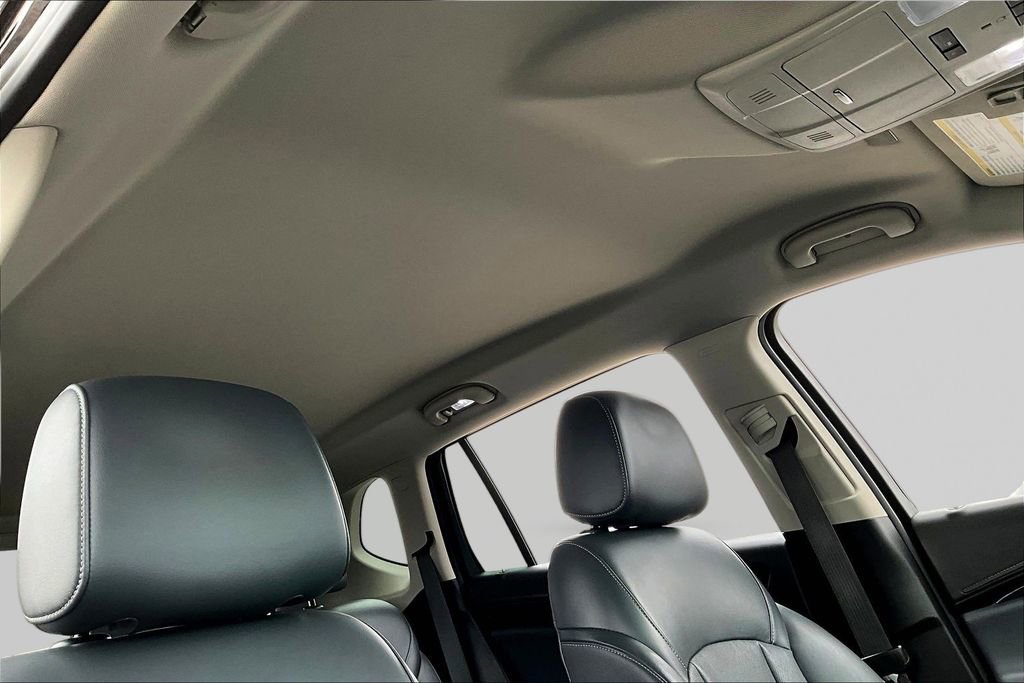 Used 2020 Buick Envision Premium image 26