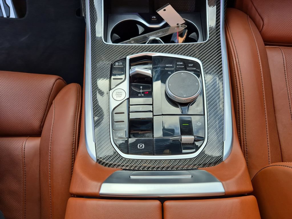 Used 2024 BMW X7 M60i w/ Climate Comfort Package AWD/4WD image 28