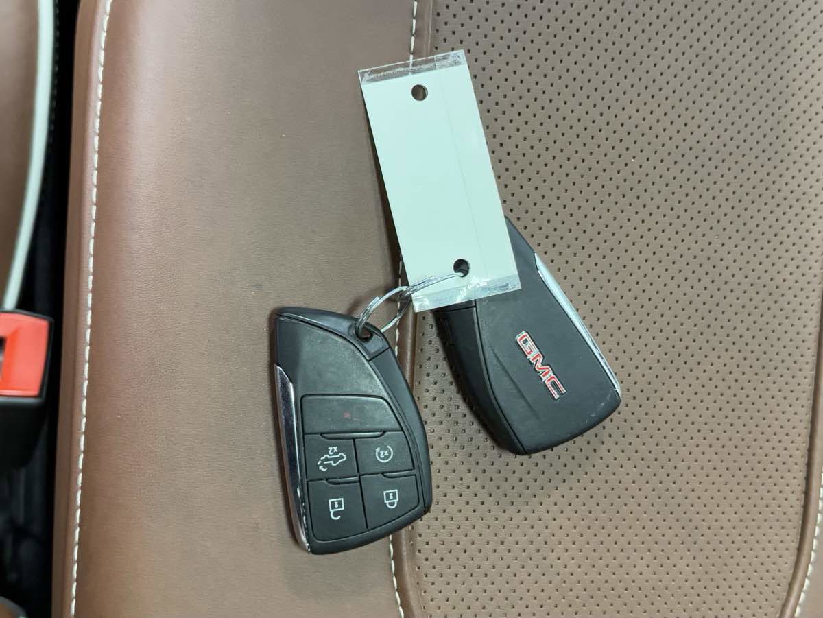 Used 2024 GMC Sierra 1500 Denali Ultimate image 47