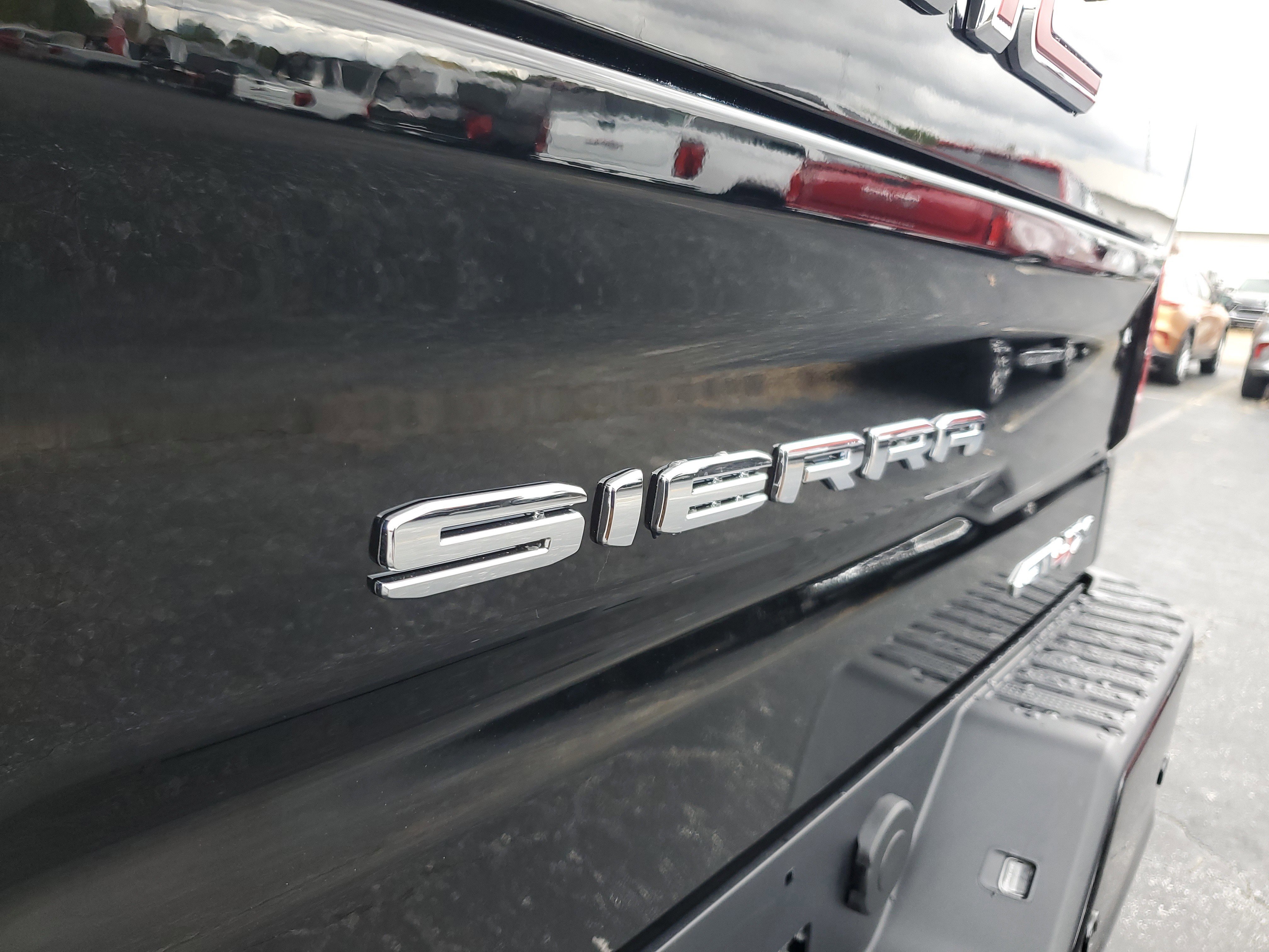 New 2026 GMC Sierra 1500 AT4X image 5
