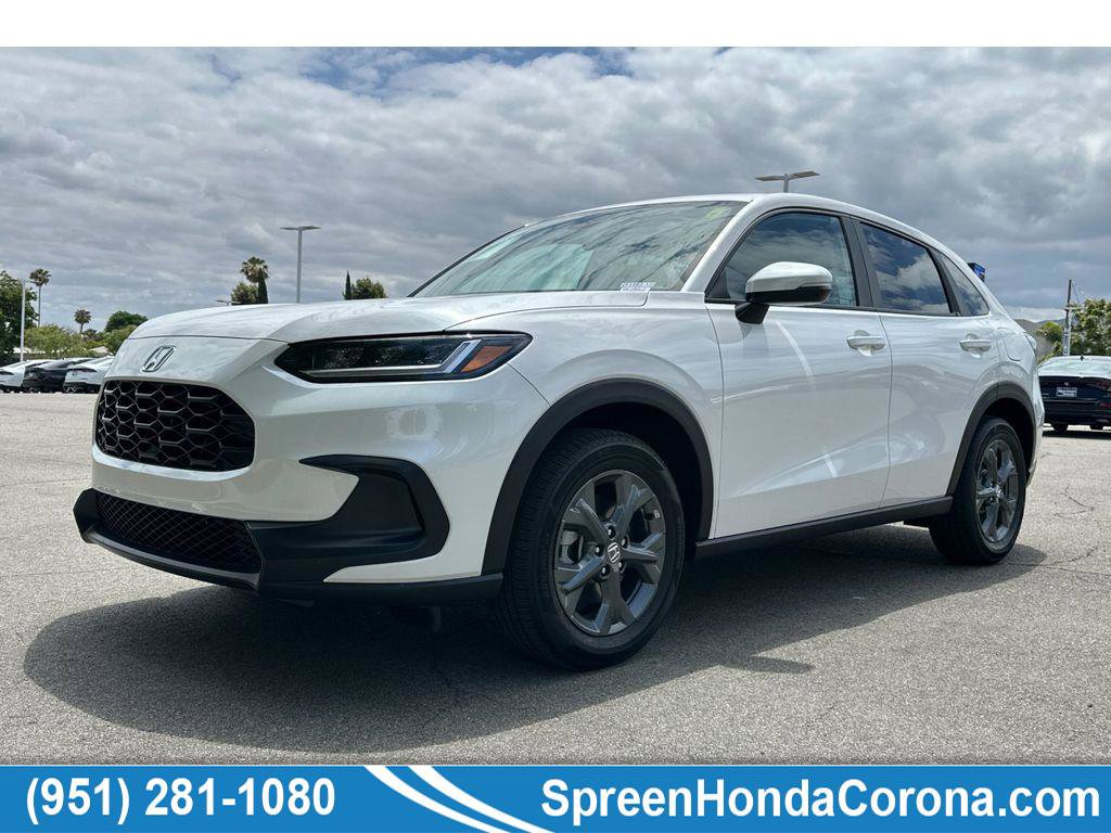 Certified 2026 Honda HR-V LX image 1