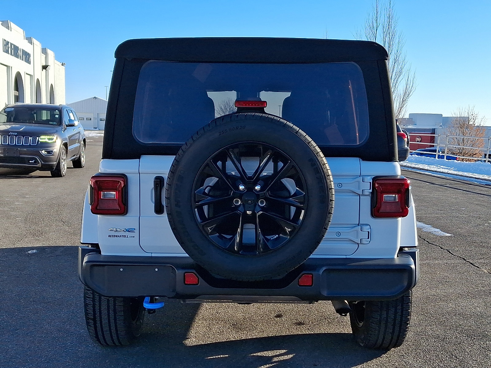 Used 2024 Jeep Wrangler Unlimited Sahara image 5