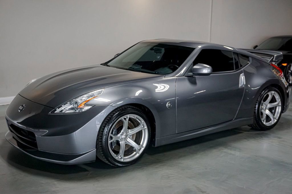 Used 2012 Nissan 370Z NISMO image 5