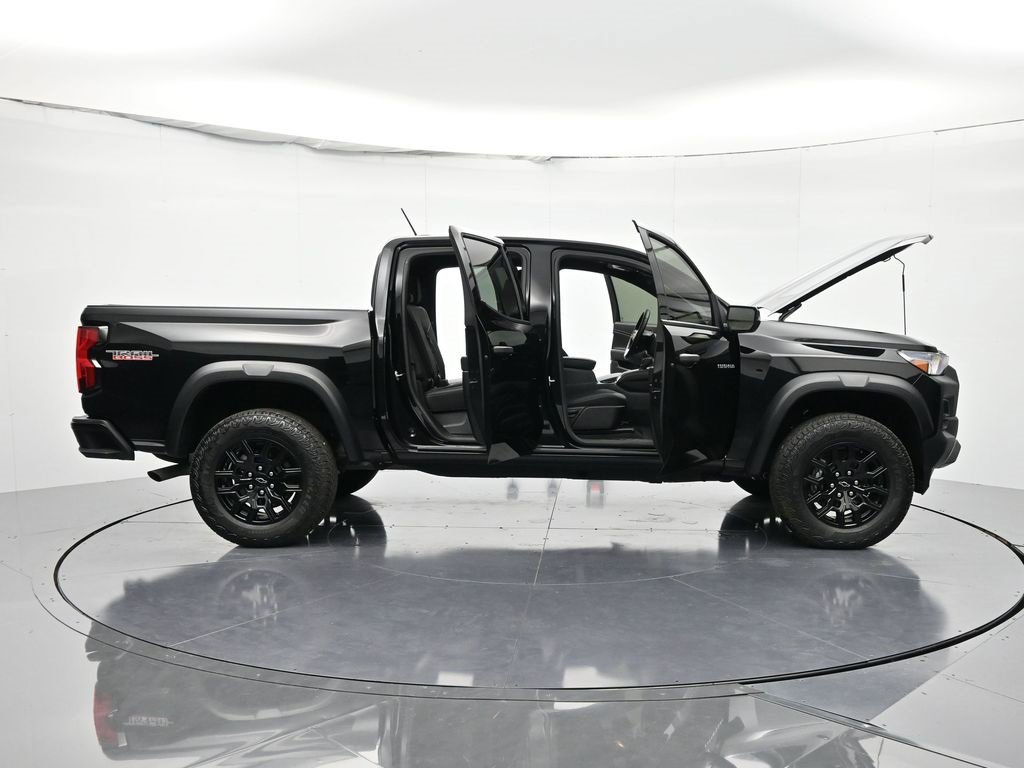 Certified 2025 Chevrolet Colorado Trail Boss image 60