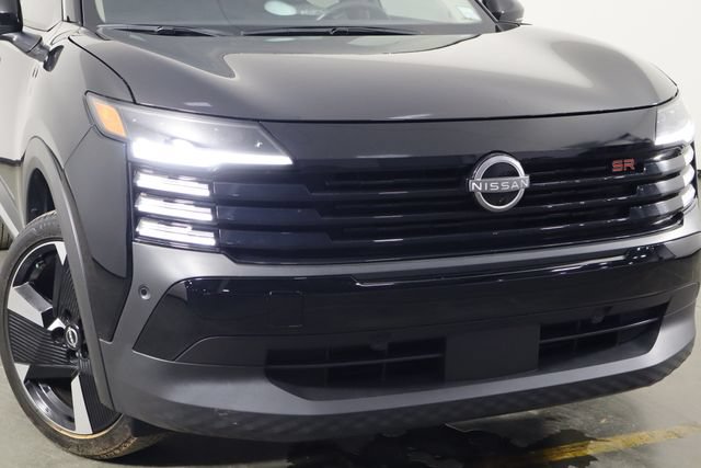 Used 2025 Nissan Kicks SR FWD image 44