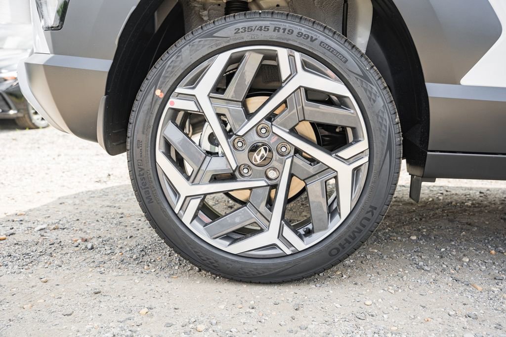 New 2026 Hyundai Kona SEL Premium image 13