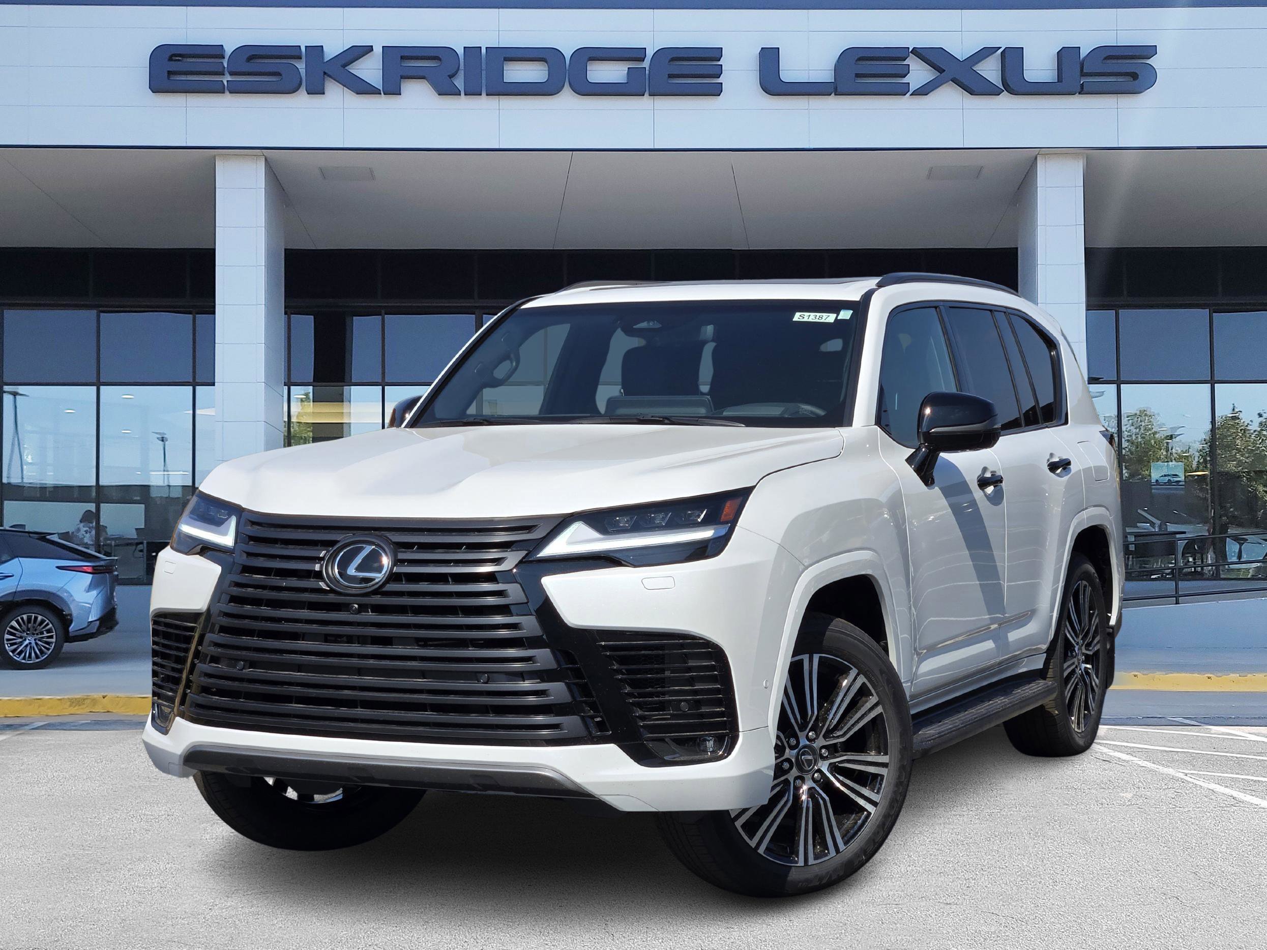 New 2025 Lexus LX 700h Luxury w/ Appearance Package