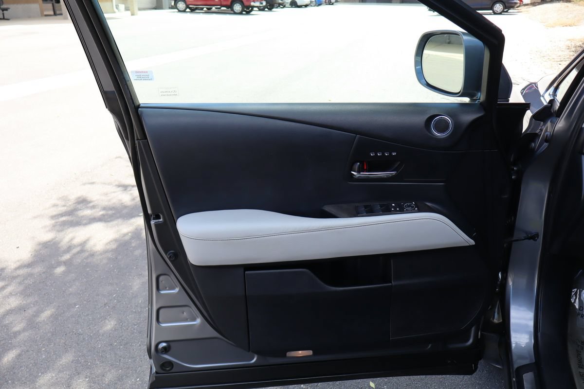 Used 2013 Lexus RX 450h AWD w/ Navigation Pkg image 23