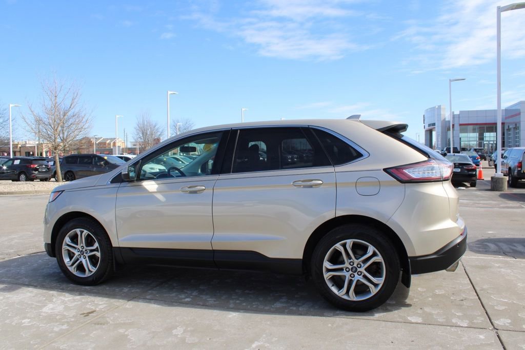 Used 2018 Ford Edge Titanium image 4