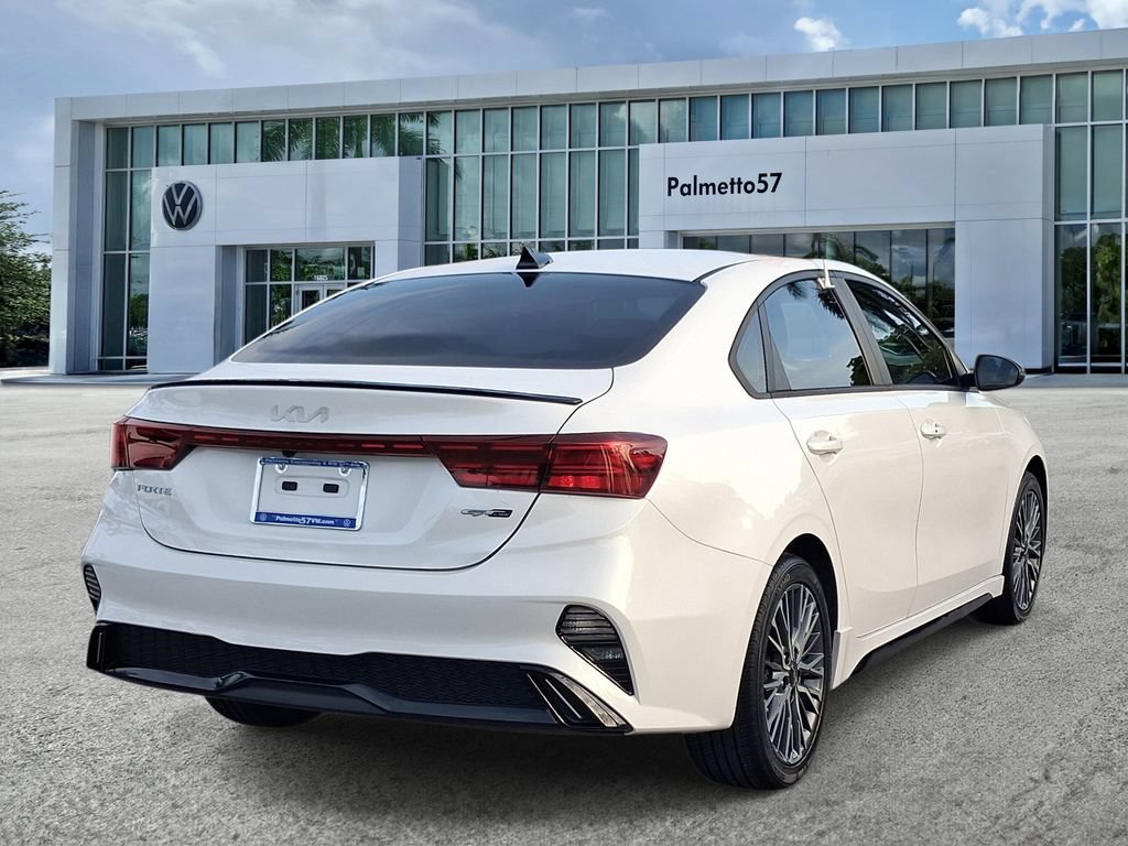 Used 2023 Kia Forte GT-Line w/ GT-Line Technology Package FWD image 6
