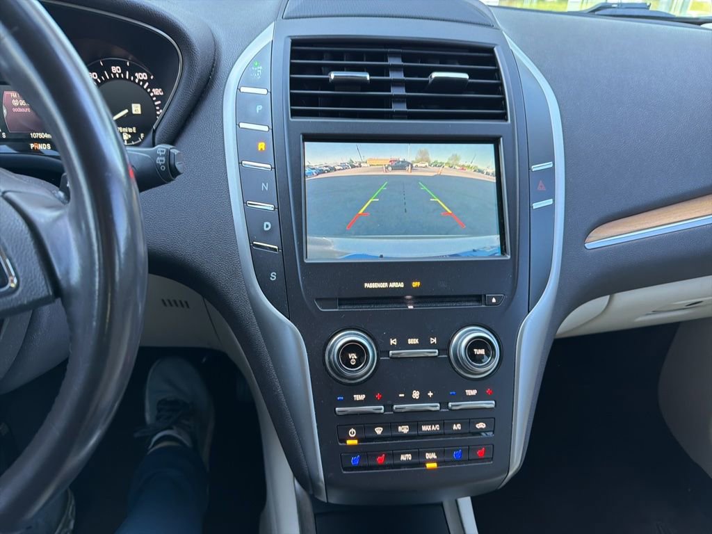 Used 2015 Lincoln MKC FWD w/ Equipment Group 102A Reserve image 9