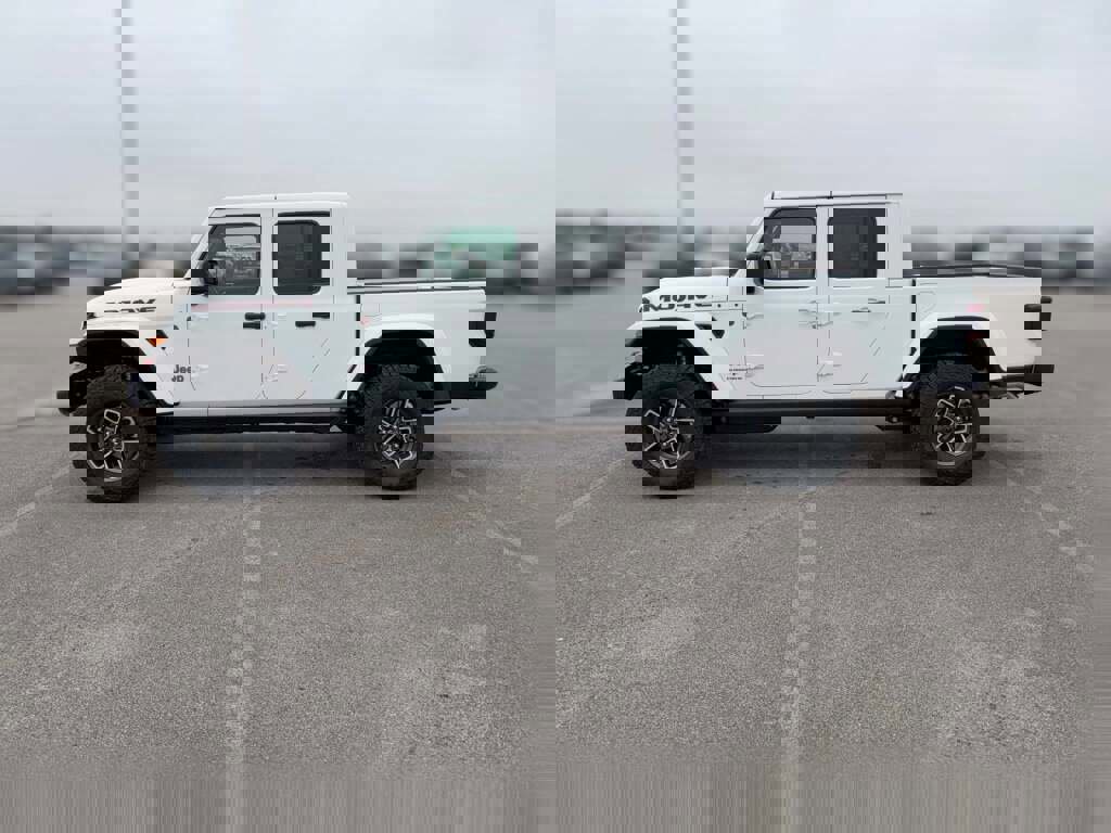 New 2026 Jeep Gladiator Mojave image 6