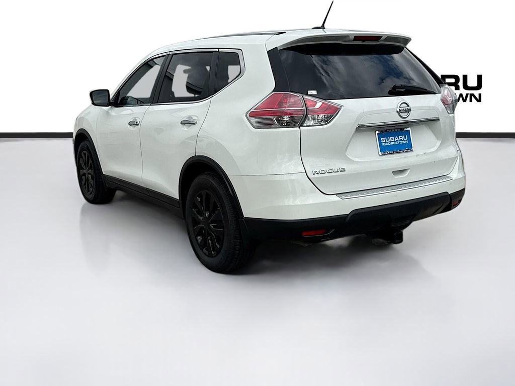 Used 2015 Nissan Rogue S w/ S Family Package FWD image 6