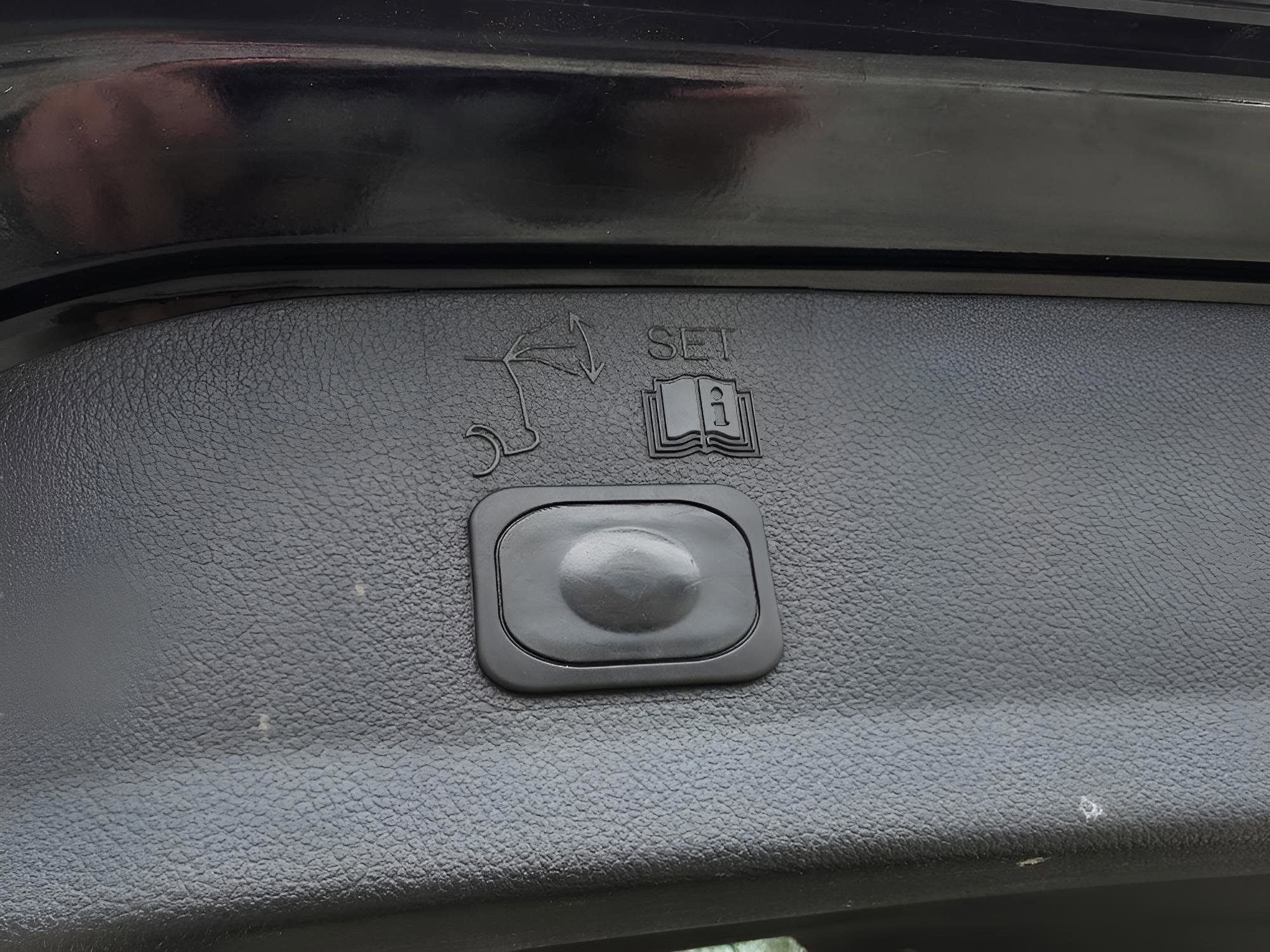 Used 2013 Ford Escape SE image 14