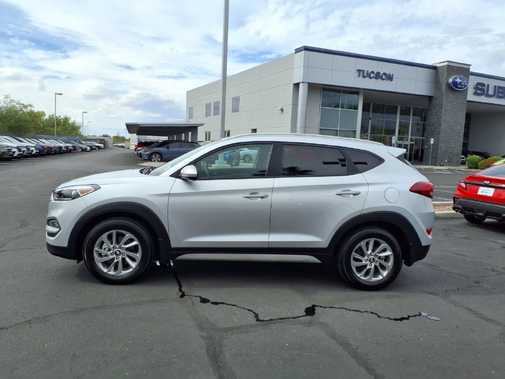 Used 2017 Hyundai Tucson SE w/ SE Popular Package 02 FWD image 13