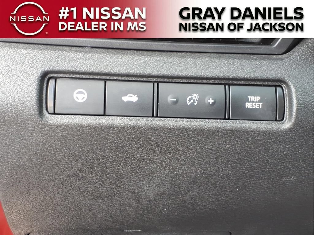 Certified 2024 Nissan Altima 2.0 SR FWD image 12
