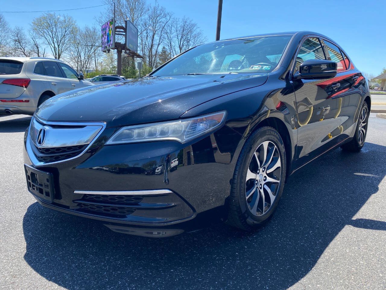 Used 2015 Acura TLX w/ Technology Package FWD image 7