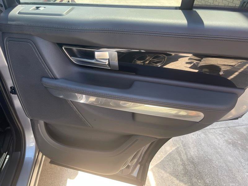 Used 2011 Land Rover Range Rover Sport Supercharged AWD/4WD image 39