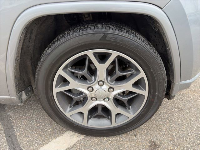 Used 2020 Jeep Grand Cherokee Overland image 12