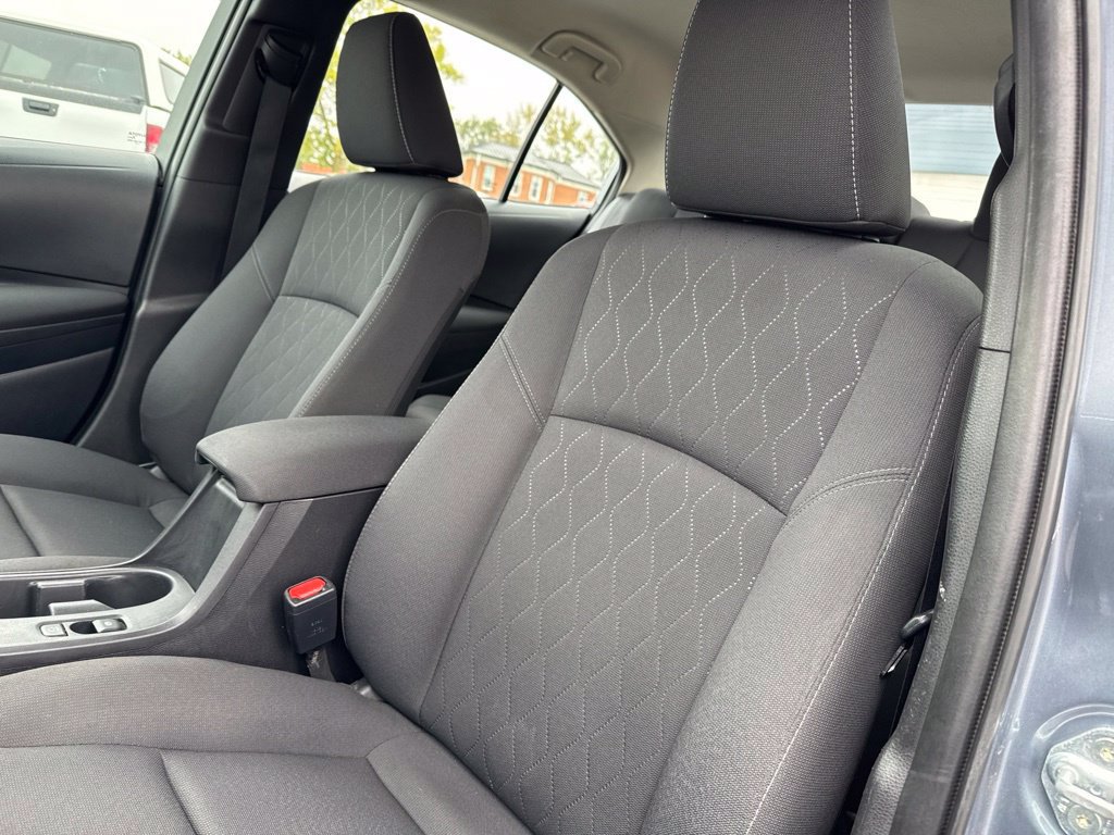 Used 2024 Toyota Corolla LE FWD image 28
