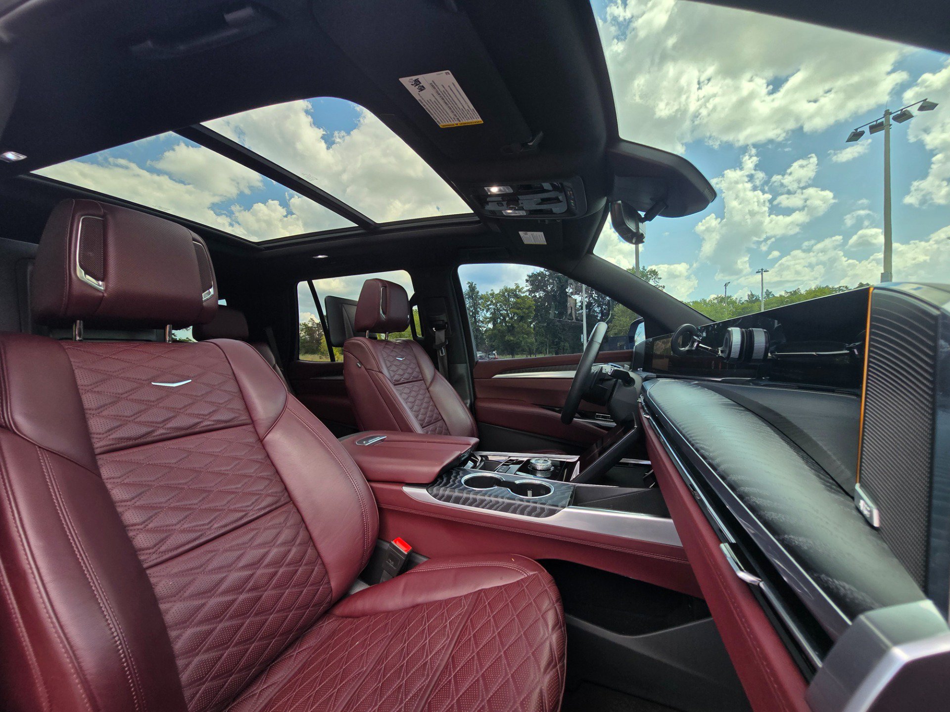 Used 2025 Cadillac Escalade Sport w/ Touring Package AWD/4WD image 15