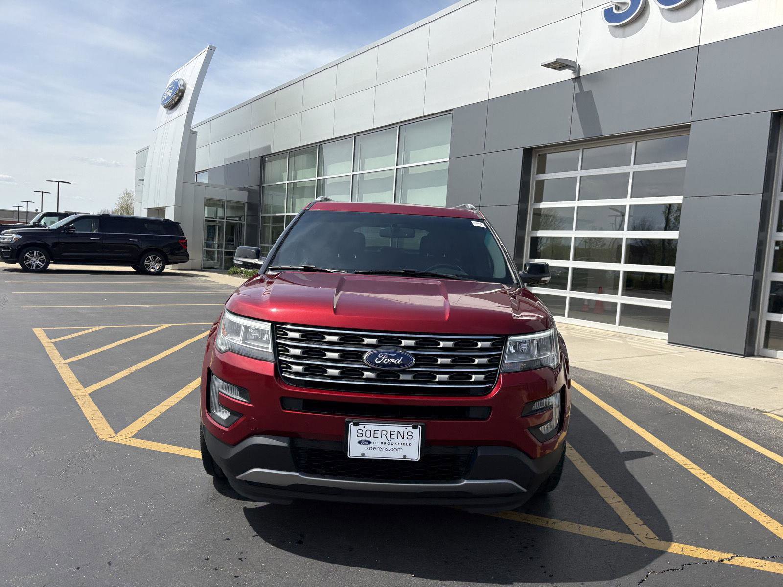 Used 2016 Ford Explorer XLT w/ Equipment Group 202A AWD/4WD video 2