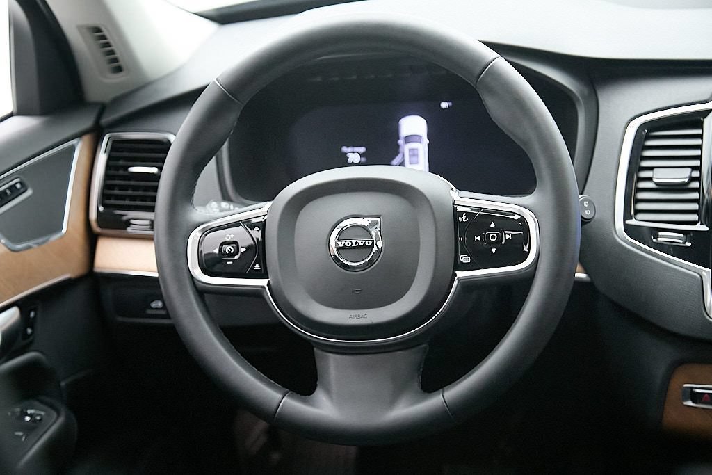 Certified 2024 Volvo XC90 B6 Plus w/ Protection Package Premier AWD/4WD image 27