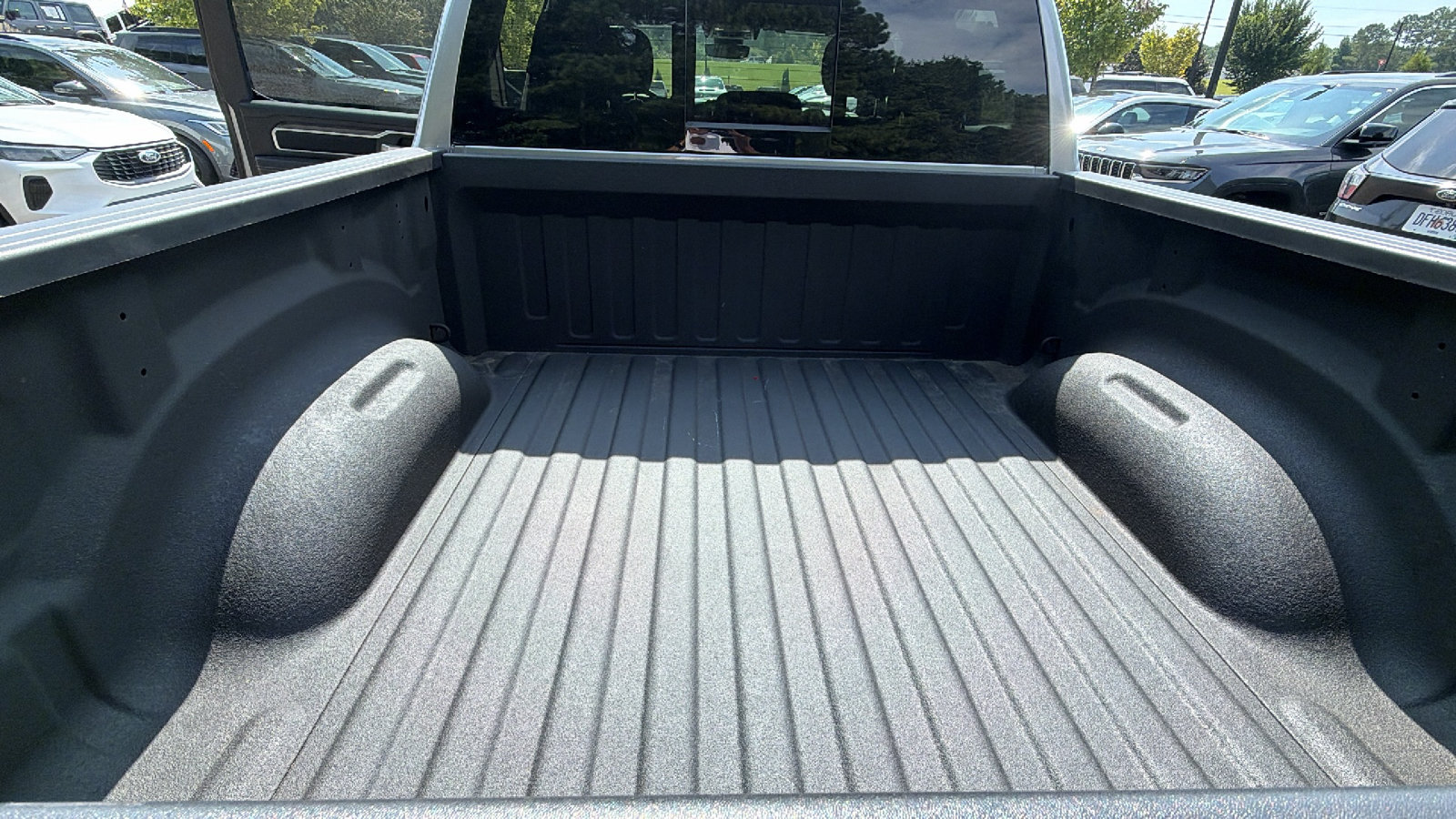 Used 2023 RAM 1500 Big Horn AWD/4WD image 13