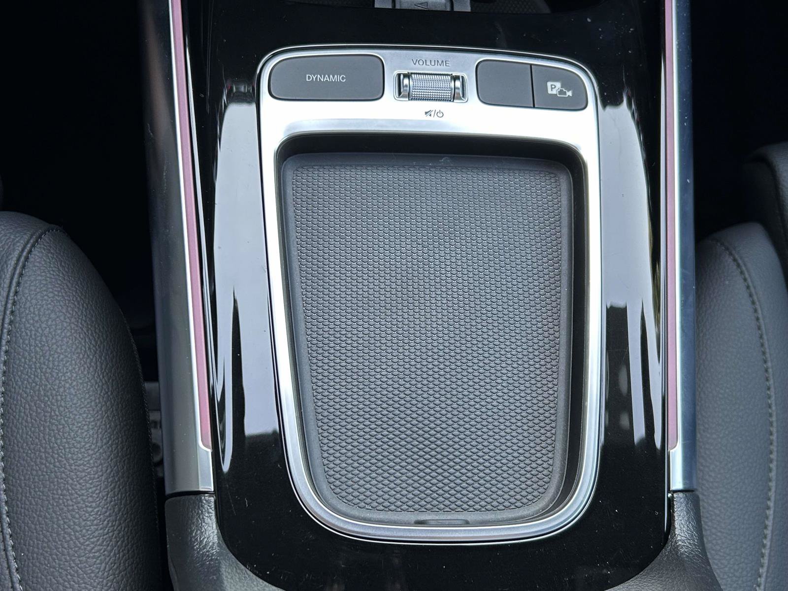 Certified 2025 Mercedes-Benz GLA 250 image 36
