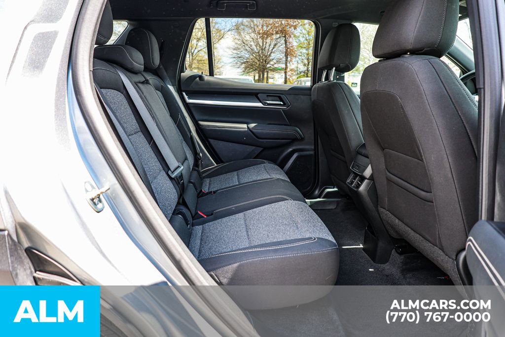 Used 2025 GMC Terrain Elevation image 22